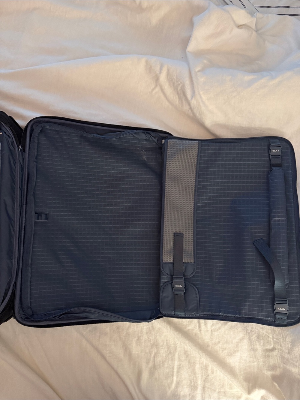 Tumi Black Travel Briefcase with Front Zip Pockets - Picture 10 of 12